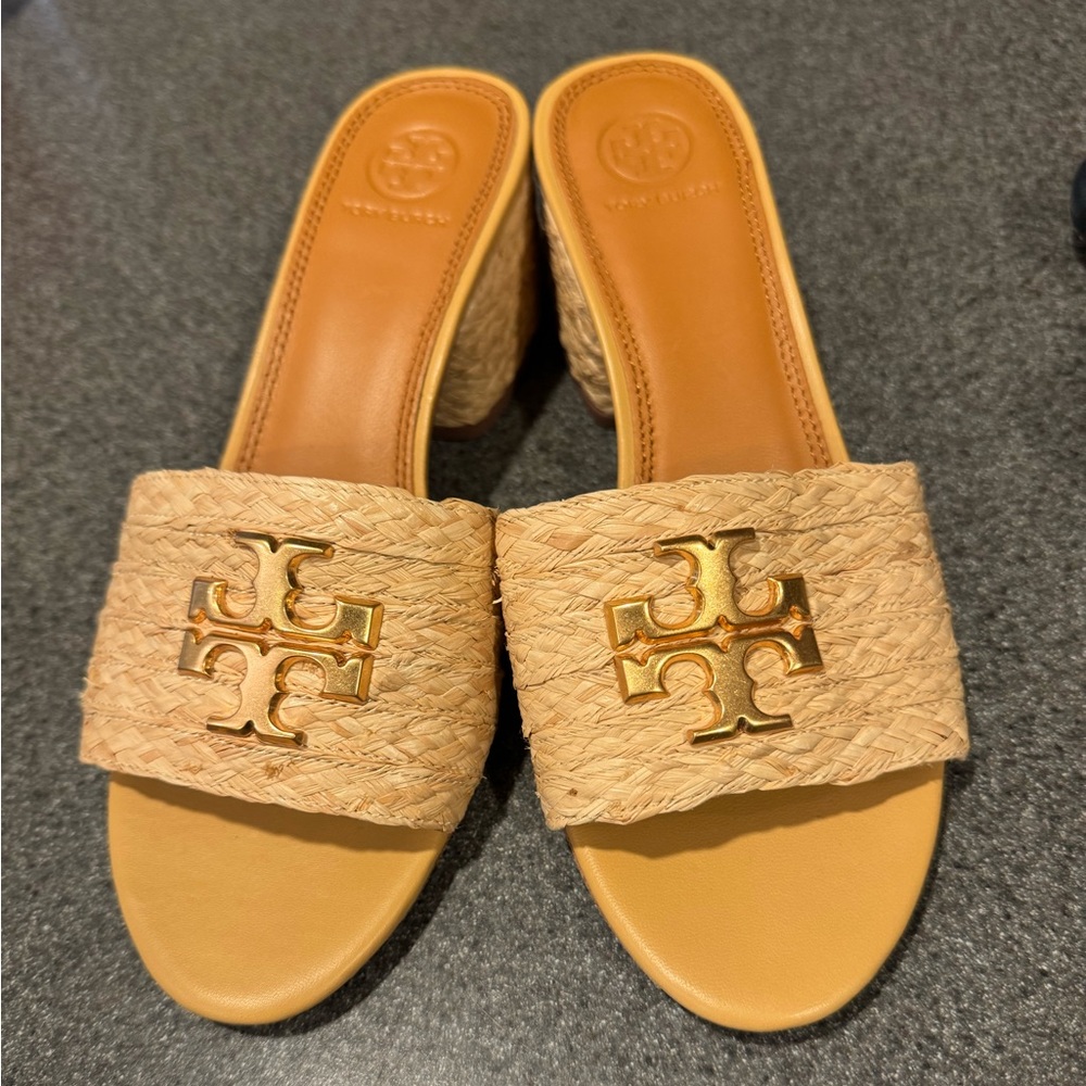 Tory Burch Raffia Slides 7.5 Gently Worn